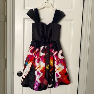Beautiful, edgy,bubble hem dress. Size 4. Very exceptional. Plus has POCKETS!!